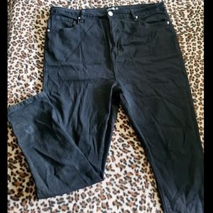 Black skinny jean mid rise